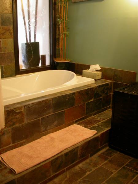 An Enviable Lifestyle Awaits! Picture 3