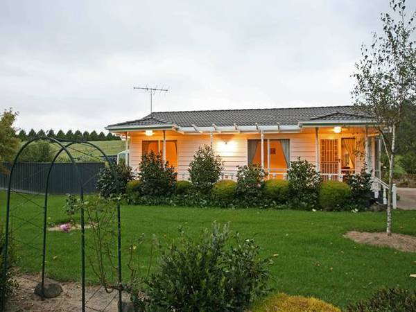 Two homes on 44 acres Picture 3