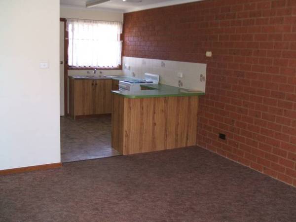 2 BEDROOM UNIT Picture 1