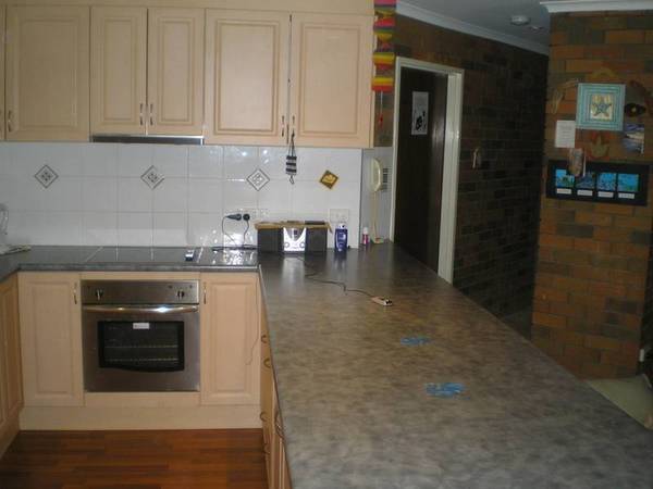 TWO BEDROOM UNIT Picture 2