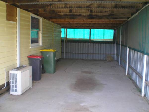 COUNTRY RETREAT Picture 3