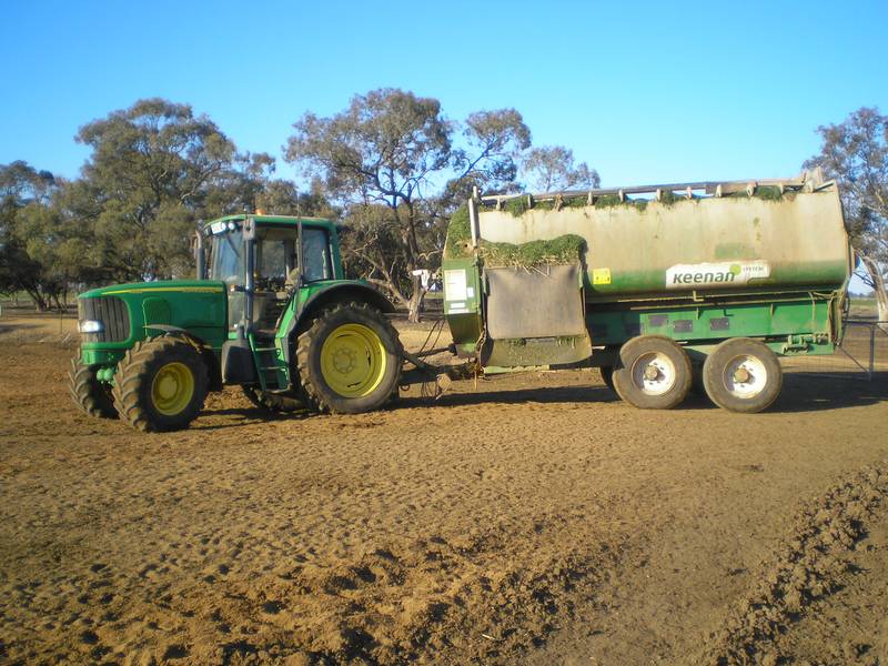 BEST DAIRY FARM - VOTED WEEKLY TIMES 2005 Picture 3