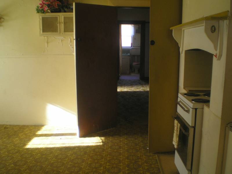 WELL POSITIONED WITH AN UNBELIEVABLE PRICE Picture 3