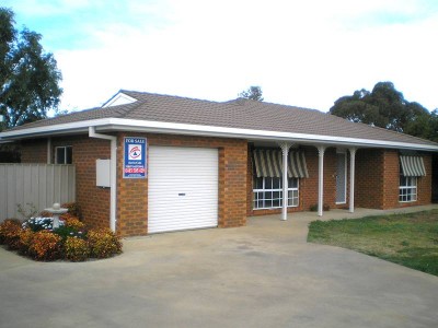 ASTOUNDLINGLY HOMEY Picture