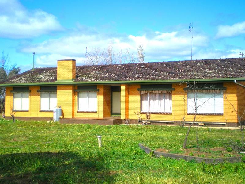 Rural Hobby Farm - 64.22Ha (approx) Picture 2