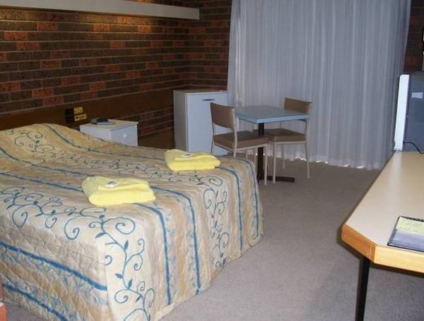 Riviana Motel Picture 3