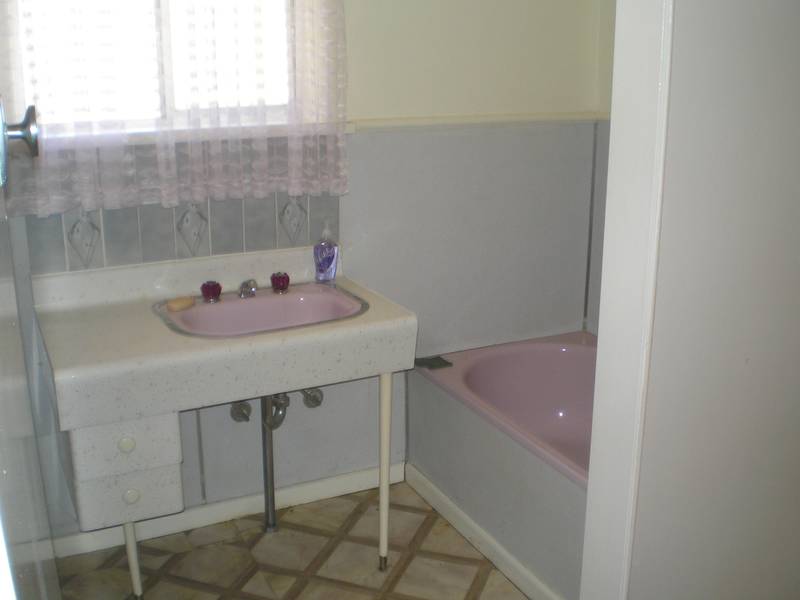 FIRST HOME BUYERS/INVESTORS Picture 2