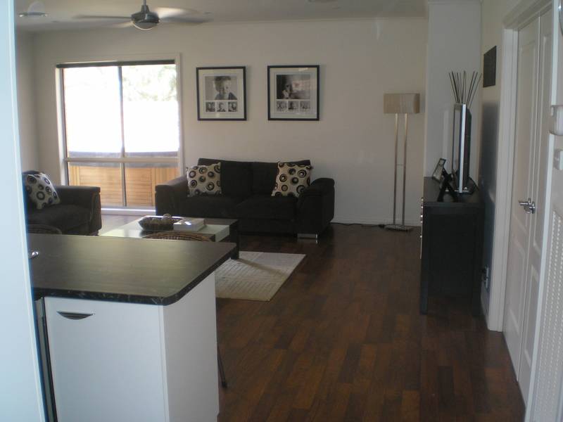 DESIGNED FOR TODAY Picture 3