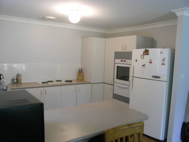 EXTRA LARGE LIVING AREA Picture 2