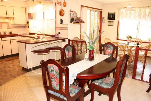 HUGE BLOCK, HUGE OPPORTUNITY Picture 2