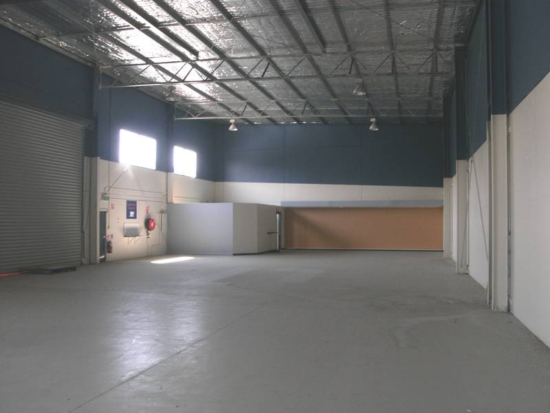 DOUBLE FACTORY BAY Picture 2