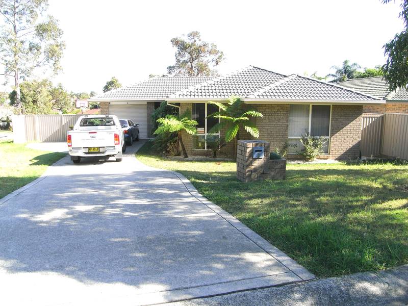 PERFECT LOCATION Picture 1