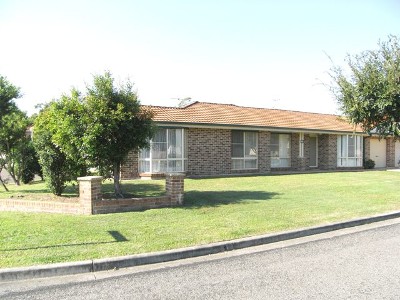 IMMACULATE TORRENS DUPLEX Picture