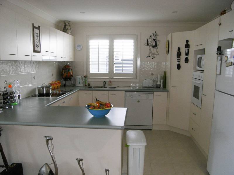 RESORT STYLE LIVING FOR THE OVER 55'S Picture 2