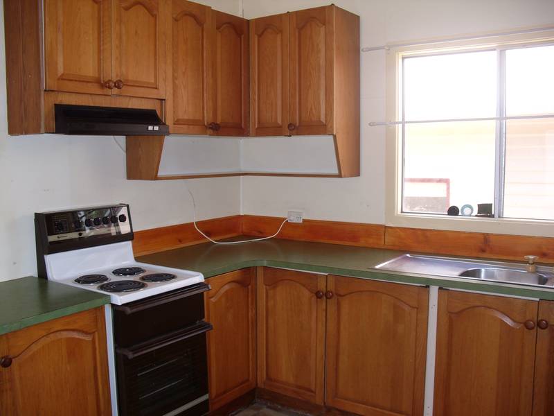 2a Dudley Street, GOROKAN Picture 2