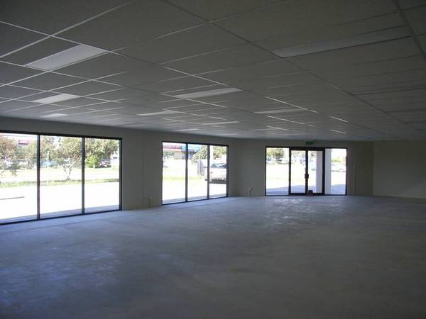 OFFICE/SHOWROOM - SUB LEASE Picture 1