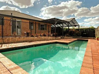 Presentation Plus, Features Plus!!! Picture Presentation Plus, Features Plus!!! Picture