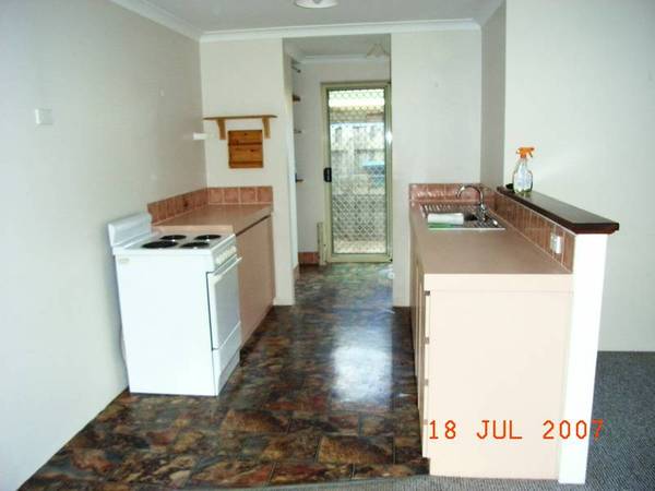 FAMILY HOME Picture 2