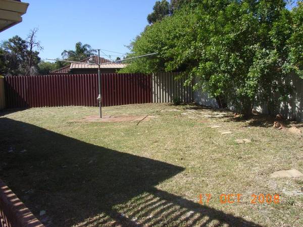 QUIET CUL-DE-SA CLOCATION Picture 3