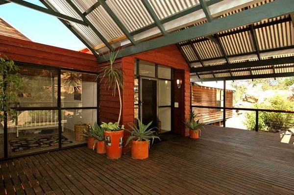 Dress Circle Location, Serene Living at its Best! Picture 2