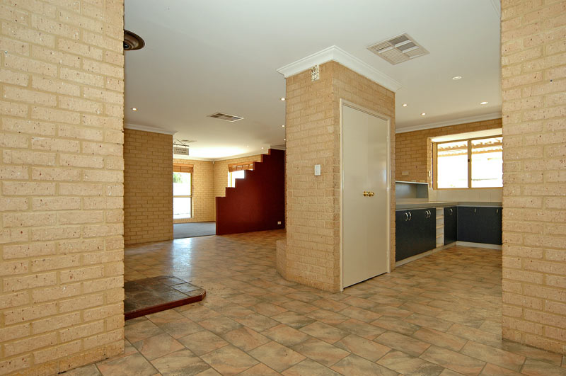 SECOND CHANCE Picture 3