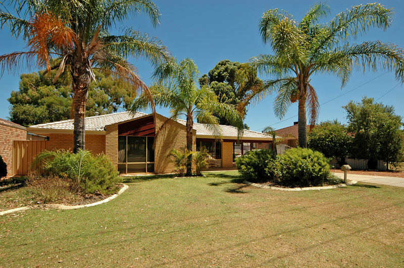 PERFECT FIRST HOME Picture 1