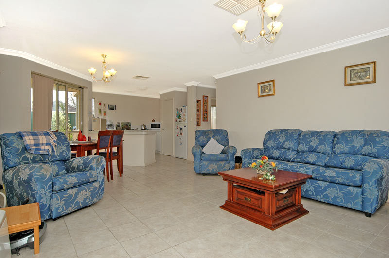 FANTASTIC INVESTMENT Picture 3