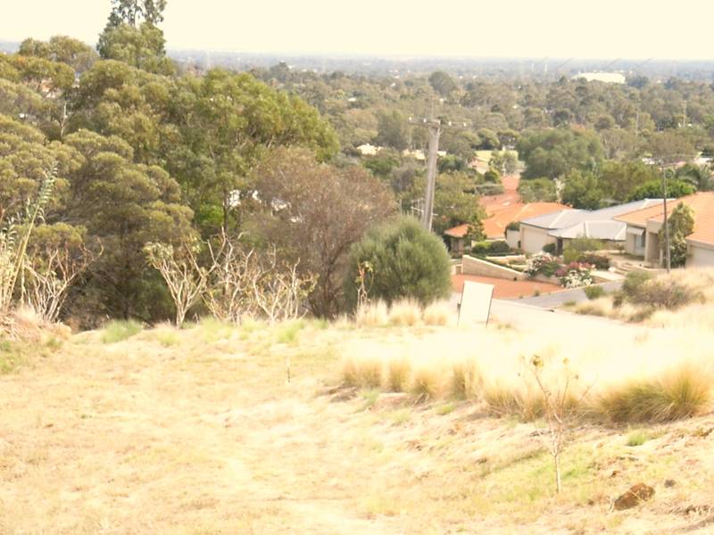 EXCELLENT LOCATION Picture 2