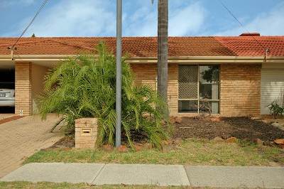 GREAT 1st HOME OR INVESTMENT Picture