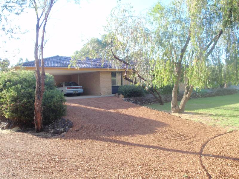 BULLSBROOK RENTERS Picture 1
