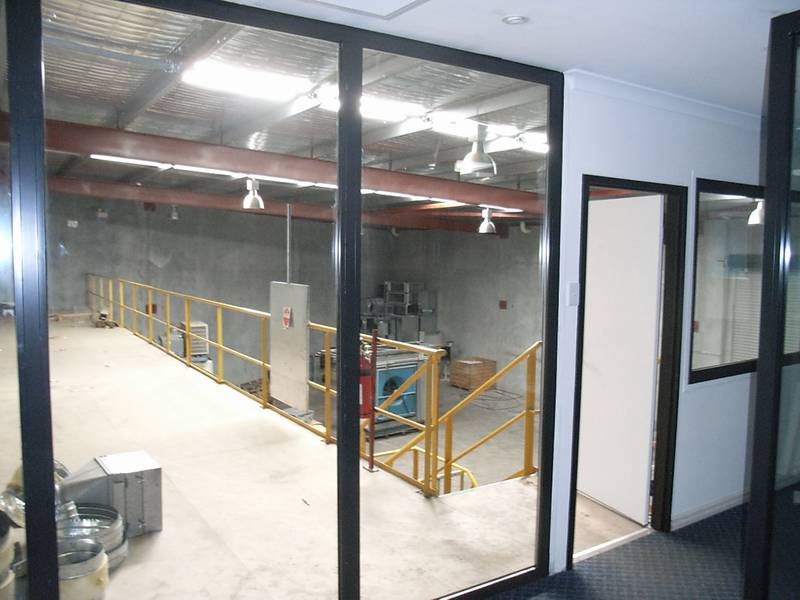 Warehouse + Executive Office Space + Mezzanine Floor Picture 2