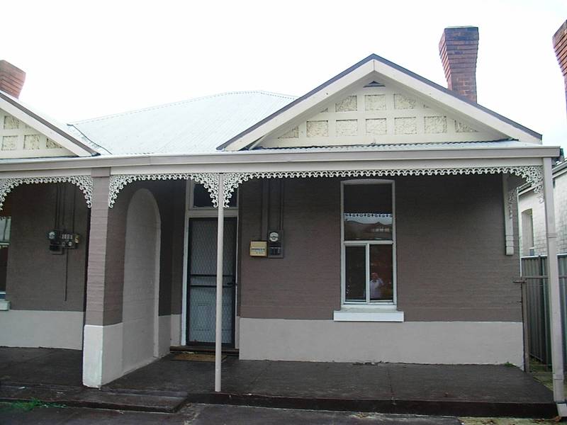 CIRCA 1910 TERRACED HOMES Picture 2