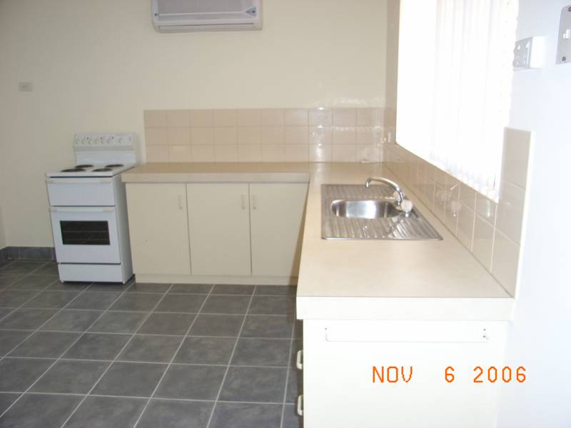 GREAT VILLA - viewing Thursday 29.10.09 @ 4.30pm Picture 2