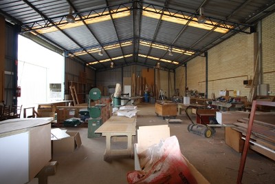 WAREHOUSE Picture