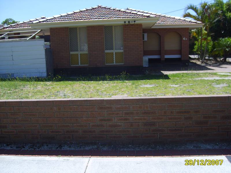 TERRIFIC LOCATION viewing Wednesday 4.11.09 @
3.30 - 3.45pm Picture 1