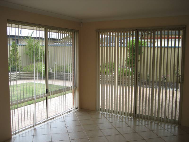 ROOM TO MOVE
viewing Today Friday 30.10.09 from 3.15 - 3.30pm sharp Picture 3