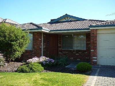 ROOM TO MOVE
viewing Today Friday 30.10.09 from 3.15 - 3.30pm sharp Picture ROOM TO MOVE
viewing Today Friday 30.10.09 from 3.15 - 3.30pm sharp Picture