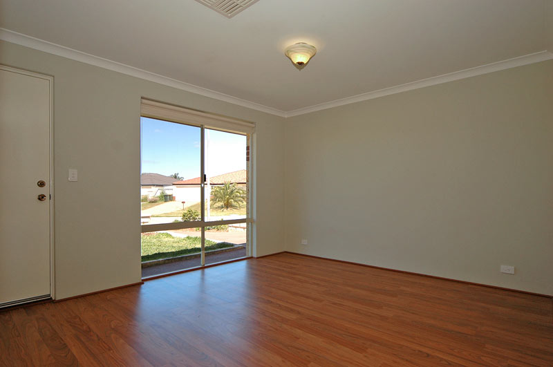 BACKS ROSEHILL GOLF COURSE Picture 3