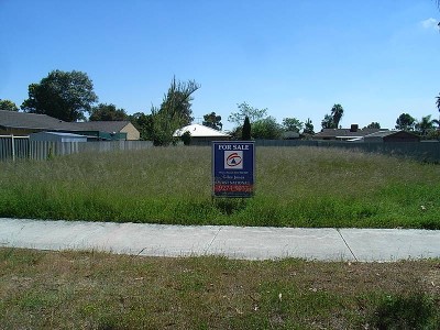 R40 ZONED 1027sqm VACANT LOT Picture