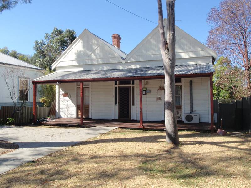 Unique 4X1 Character Home - Viewing by appointment Picture 1