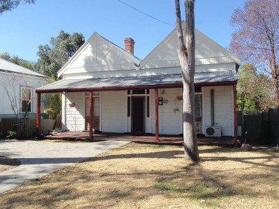 Unique 4X1 Character Home - Viewing by appointment Picture Unique 4X1 Character Home - Viewing by appointment Picture