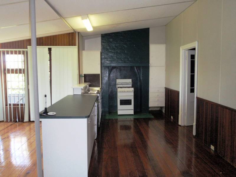 Unique 4X1 Character Home - Viewing by appointment Picture 2