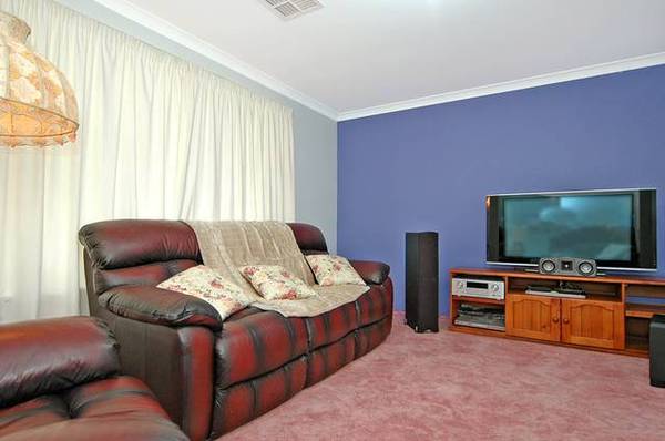 LIFESTYLE PROPERTY Picture 2