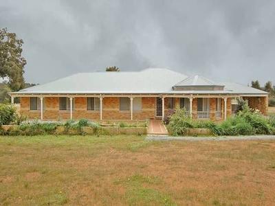 LIFESTYLE PROPERTY Picture