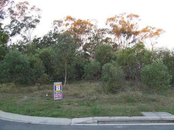 Vacant Land At Sandstone Point Picture 3