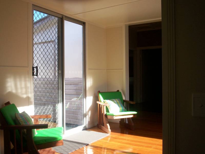 CLOSE TO CLUBS Picture 3