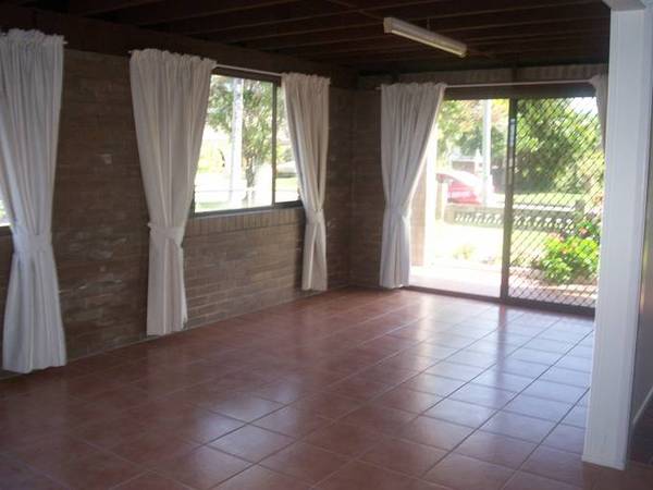 Well Maintained Family Home Picture Well Maintained Family Home Picture