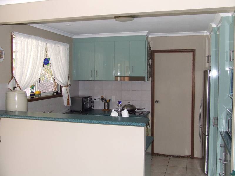 Handy Location, Lovely Presentation, Great Value! Picture