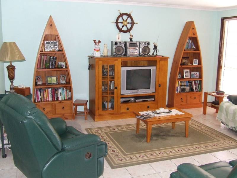 Handy Location, Lovely Presentation, Great Value! Picture