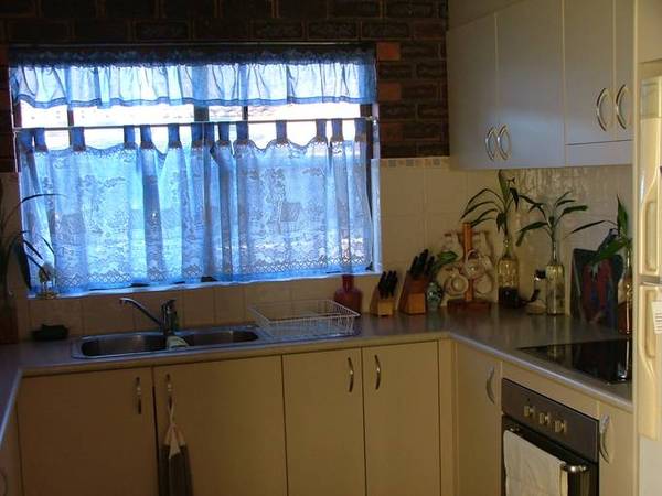 So close to everything Picture 2